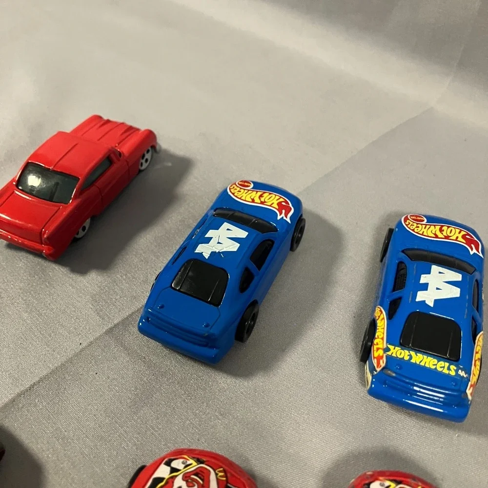 Hot Wheels here sale